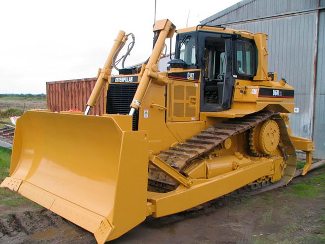CAT-D6