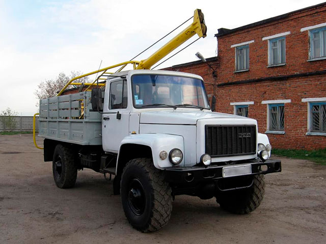 ГАЗ-3308