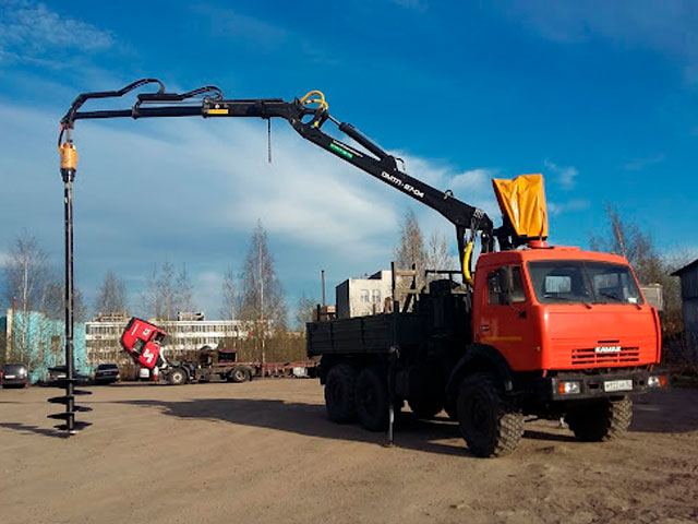 КАМАЗ-43114